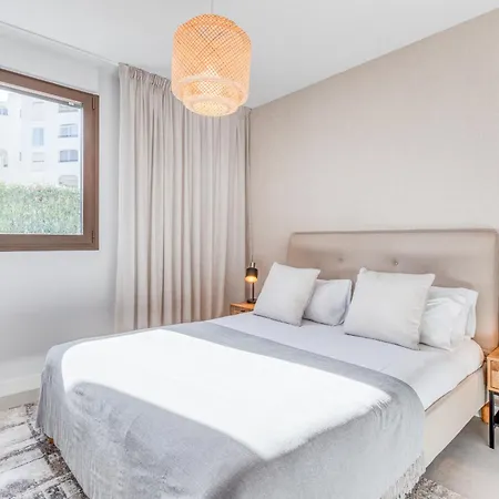 Hanami Mesas Homes B2 * إِستيبونا